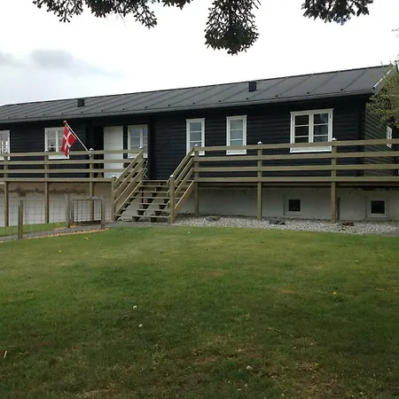 Ferienhaus Ny Istandsat Traehus I Givskud Give